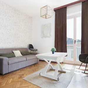 https://casa-di-crissy-centro-como.it-lombardy.com